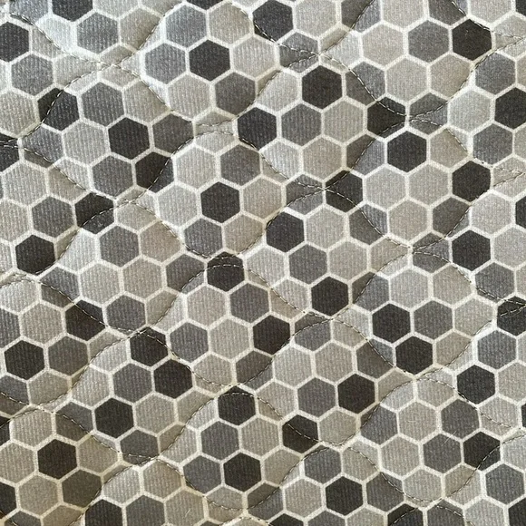 NWOT~Set Of 6 Puppy Mats~Gray & Animal Print Designed 4 Small/2 Large Mat - Picture 10 of 16